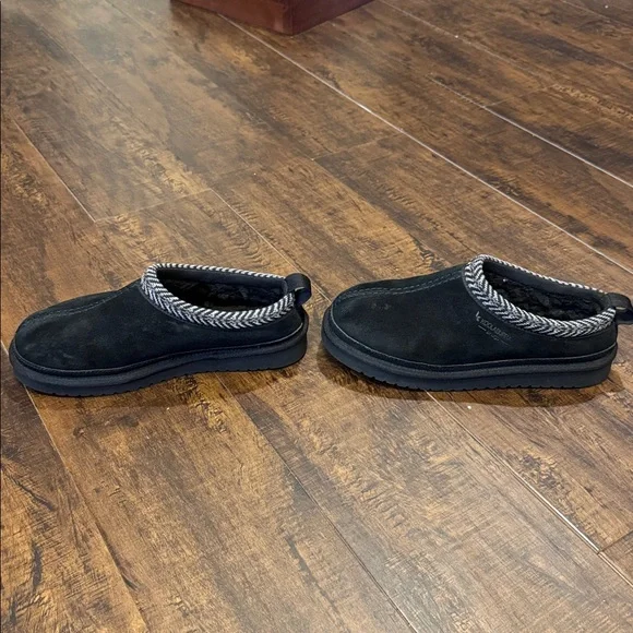 Women’s Ugg Tasman II slippers sz 6 black - Picture 2 of 8